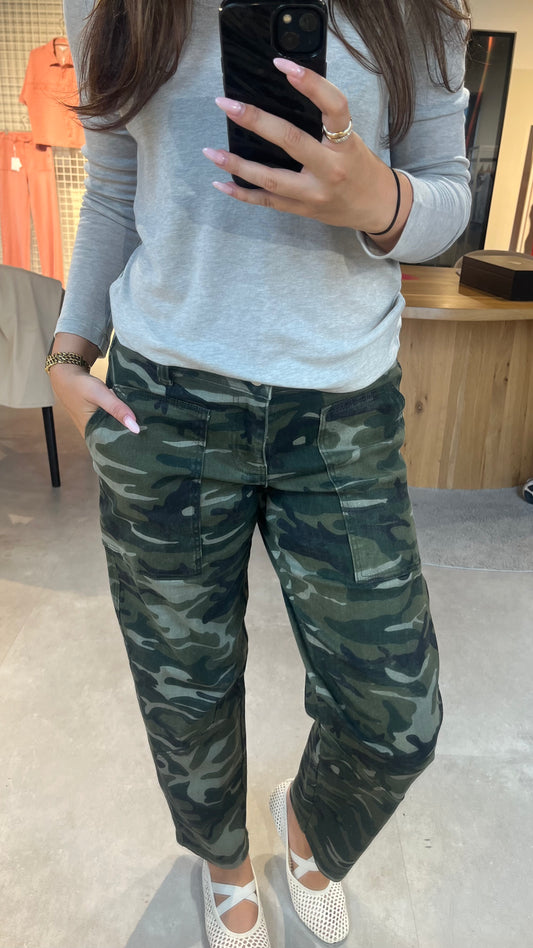 Barrel broek met Camo print Alice