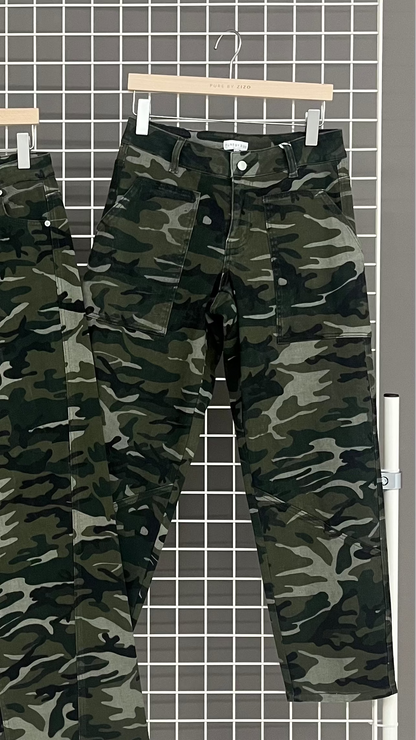 Barrel broek met Camo print Alice