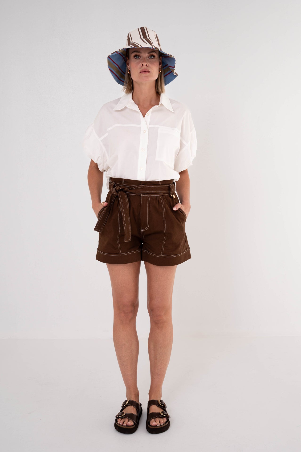 TOVA - SHORT